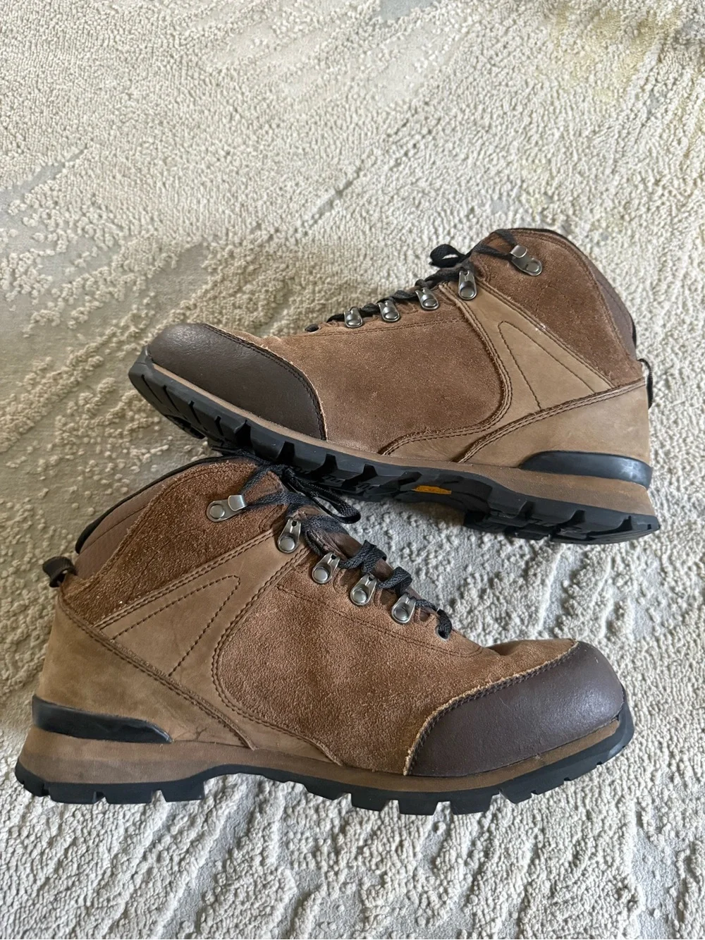 Duluth Trading Jackpine Waterproof brown Leather Boots suede leather 10.5 wide